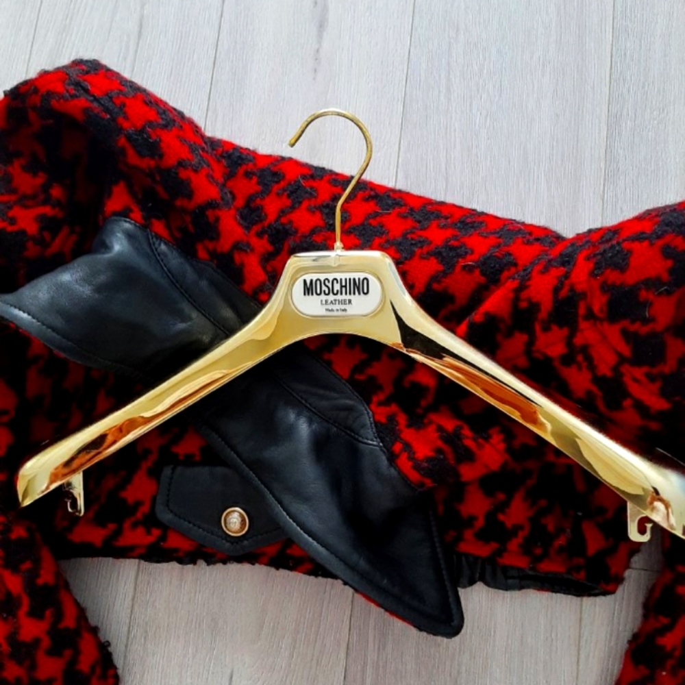 💯 authentic Moschino leather jacket - Picture 2 of 4